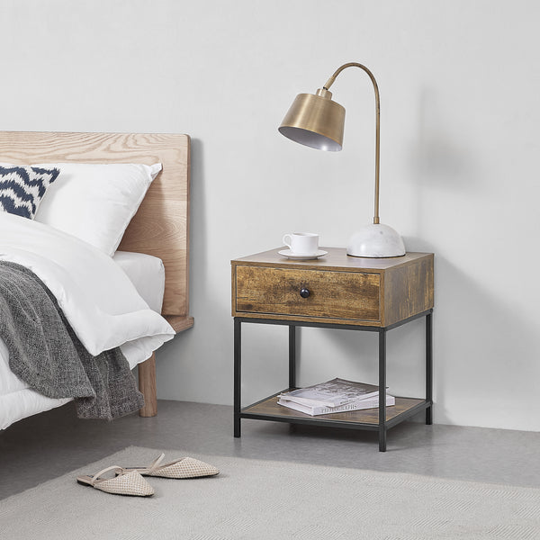 Mesa auxiliar Bjuv 45x39x49cm Tono de madera oscura en.casa