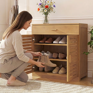 Zapatero Aarela 2 puertas + cajón bambú 67x66x34cm Natural [en.casa]