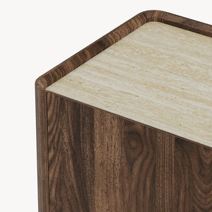 Mueble de televisión Trorlon 160x40x55 cm aspecto nogal/travertino [en.casa]
