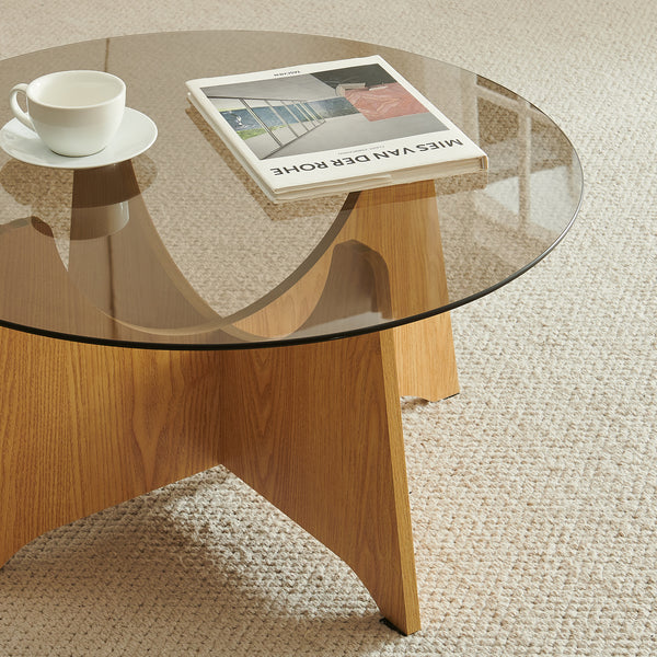 Mesa de centro 'Omlar' con tablero de vidrio redondo Ø70 x 35 cm aspecto roble / gris ahumado