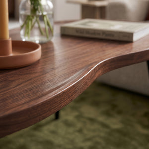 Mesa de centro Ken 100 x 60 x 47 cm aspecto nogal [en.casa]