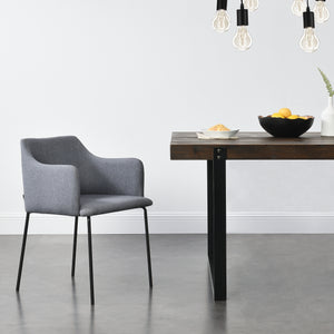 Sillón tapizado con reposabrazos Textil Gris en.casa