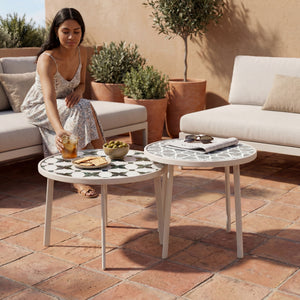 Mesa de exterior Faeto 2 piezas. Tapa de vidrio Champagne [casa.pro]