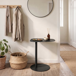 Mesa auxiliar Nastätten trapezoidal interior/exterior metal 50x50x38cm [en.casa]