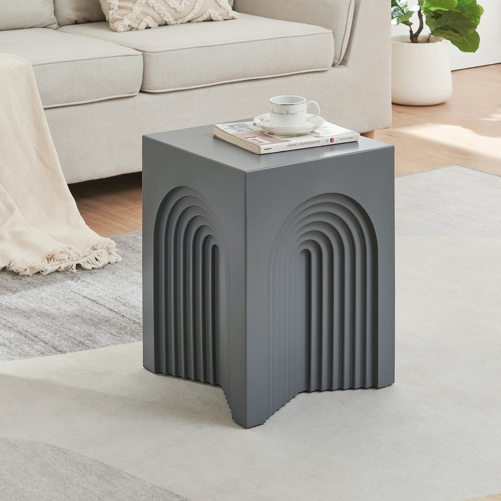 Mesa auxiliar Elverumn diseño arqueado MDF 45x35x35 cm - mate [en.casa]