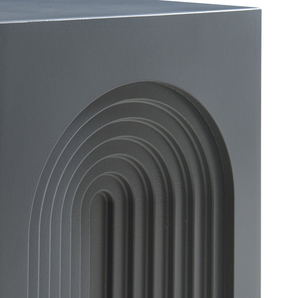 Mesa auxiliar Elverumn diseño arqueado MDF 45x35x35 cm - mate [en.casa]