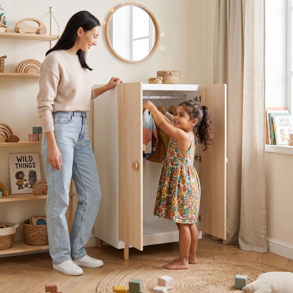 Armario para ropa infantil Vaarentaa [en.casa]