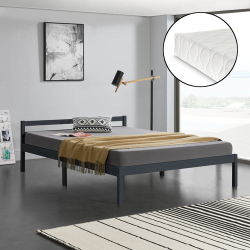 Cama de madera Nakkila varios colores y tamaños con colchón de espuma fría en.casa