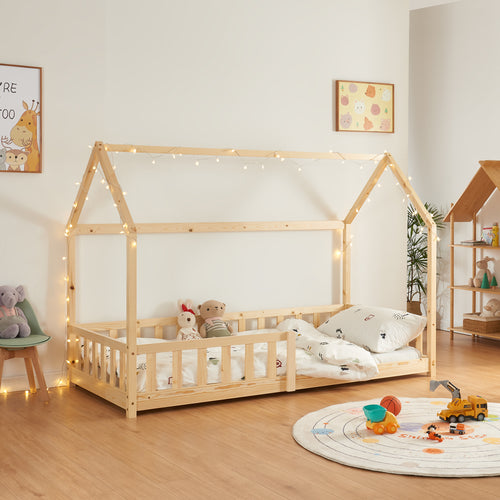 Cama infantil Hesel en forma de casa pino con reja [en.casa]