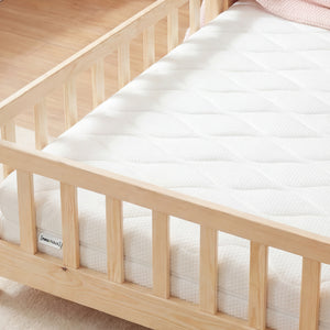 Cama para niños Treviolo forma de casa pino + colchón [en.casa][neu.haus]