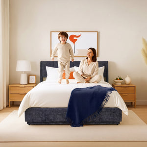 Cama tapizado LED Tröstiar con somier abatible + colchón 140/160/180x200cm [en.casa]