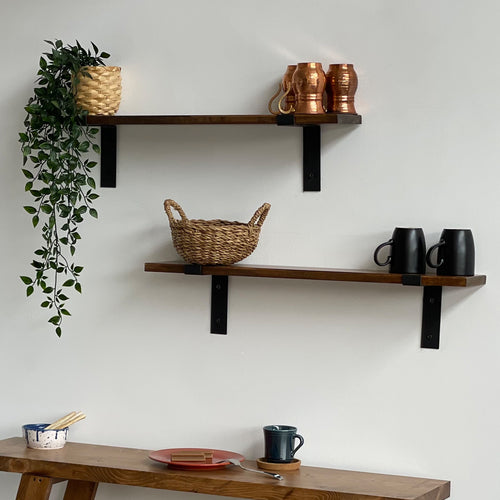 Estantería de pared Løgstør en juego de 2 unidades en varios colores [en.casa]